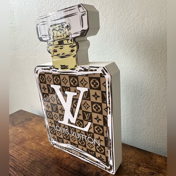 Luxury Home Decor Monogram Perfume Bottle Lux Decoration NWT - Picture 3 of 4